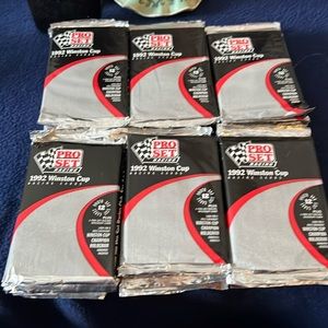 24 Pro Set Racing 1992 NASCAR Winston Cup packs